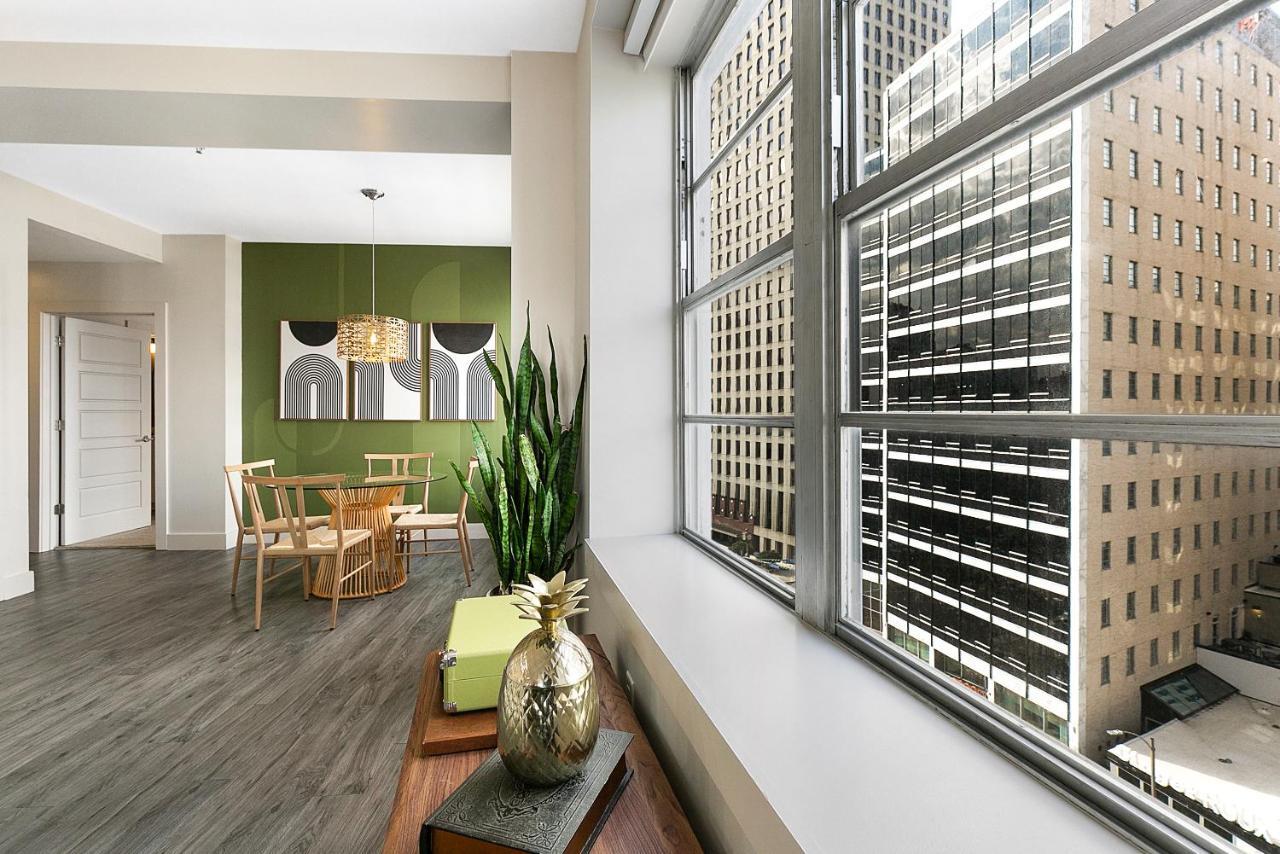 Luxury 2-Bedroom Condo Steps Away From The French Quarter New Orleans Buitenkant foto