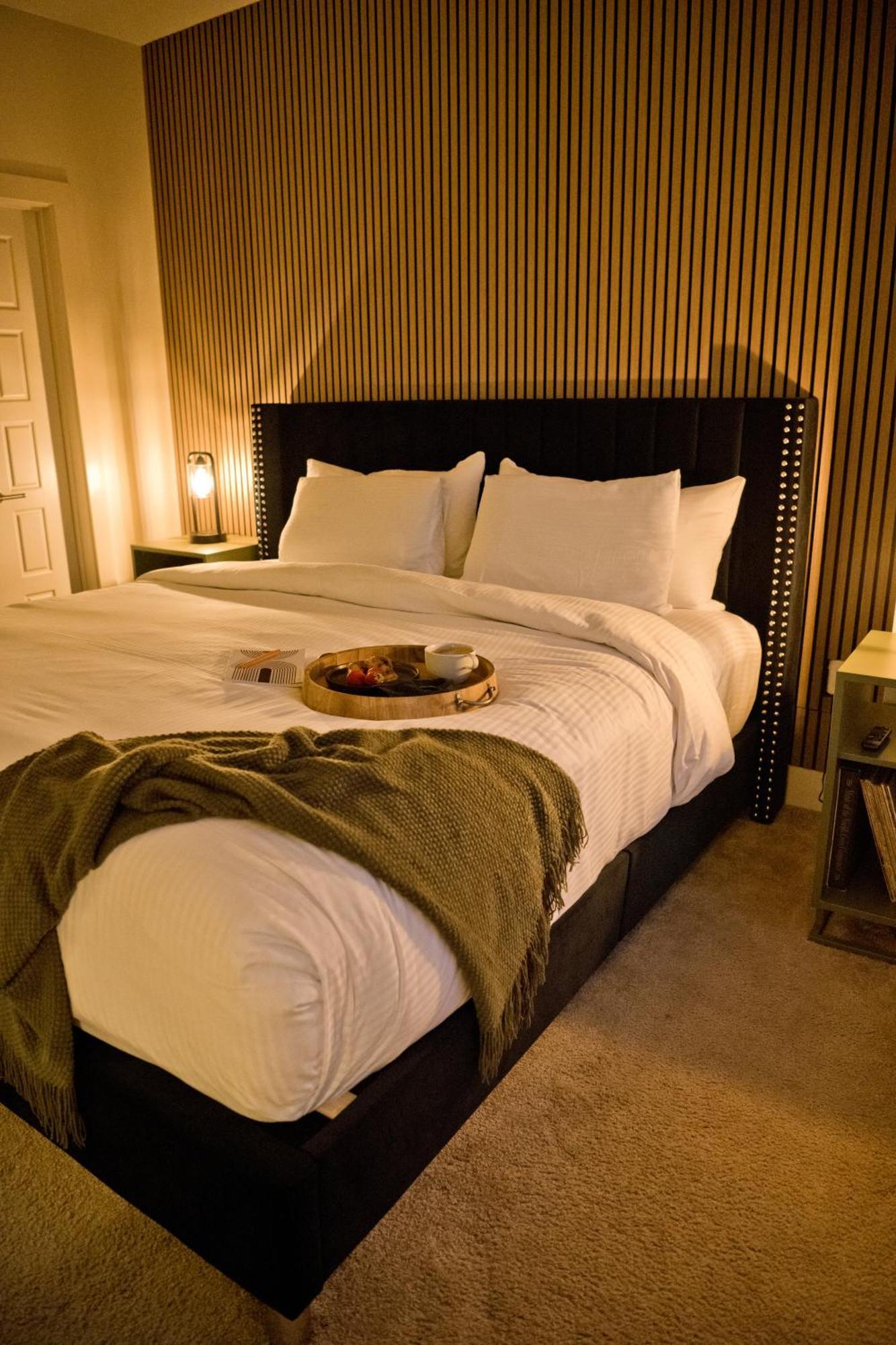 Luxury 2-Bedroom Condo Steps Away From The French Quarter New Orleans Buitenkant foto