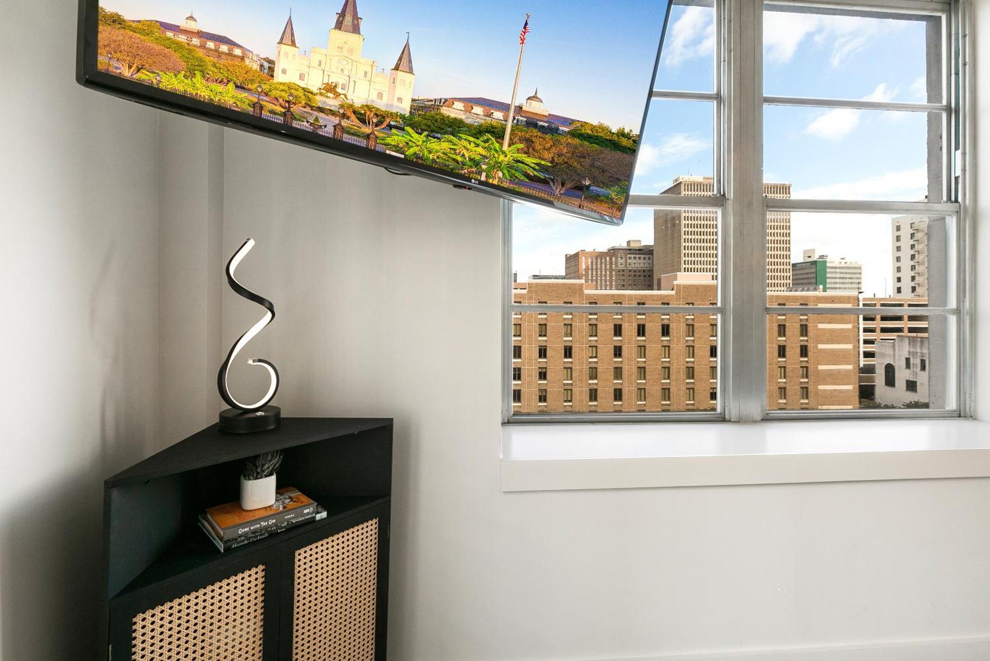 Luxury 2-Bedroom Condo Steps Away From The French Quarter New Orleans Buitenkant foto