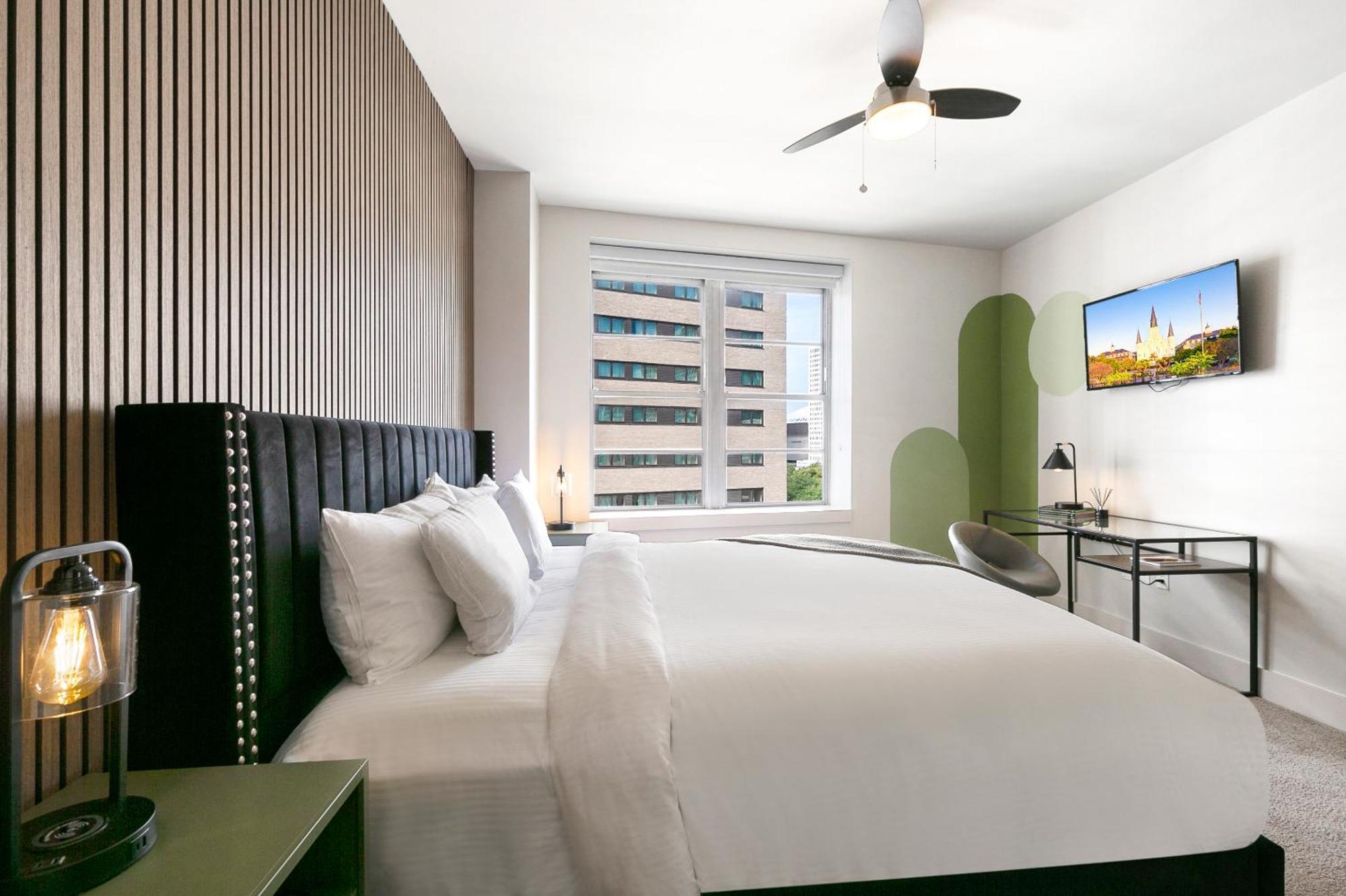 Luxury 2-Bedroom Condo Steps Away From The French Quarter New Orleans Buitenkant foto