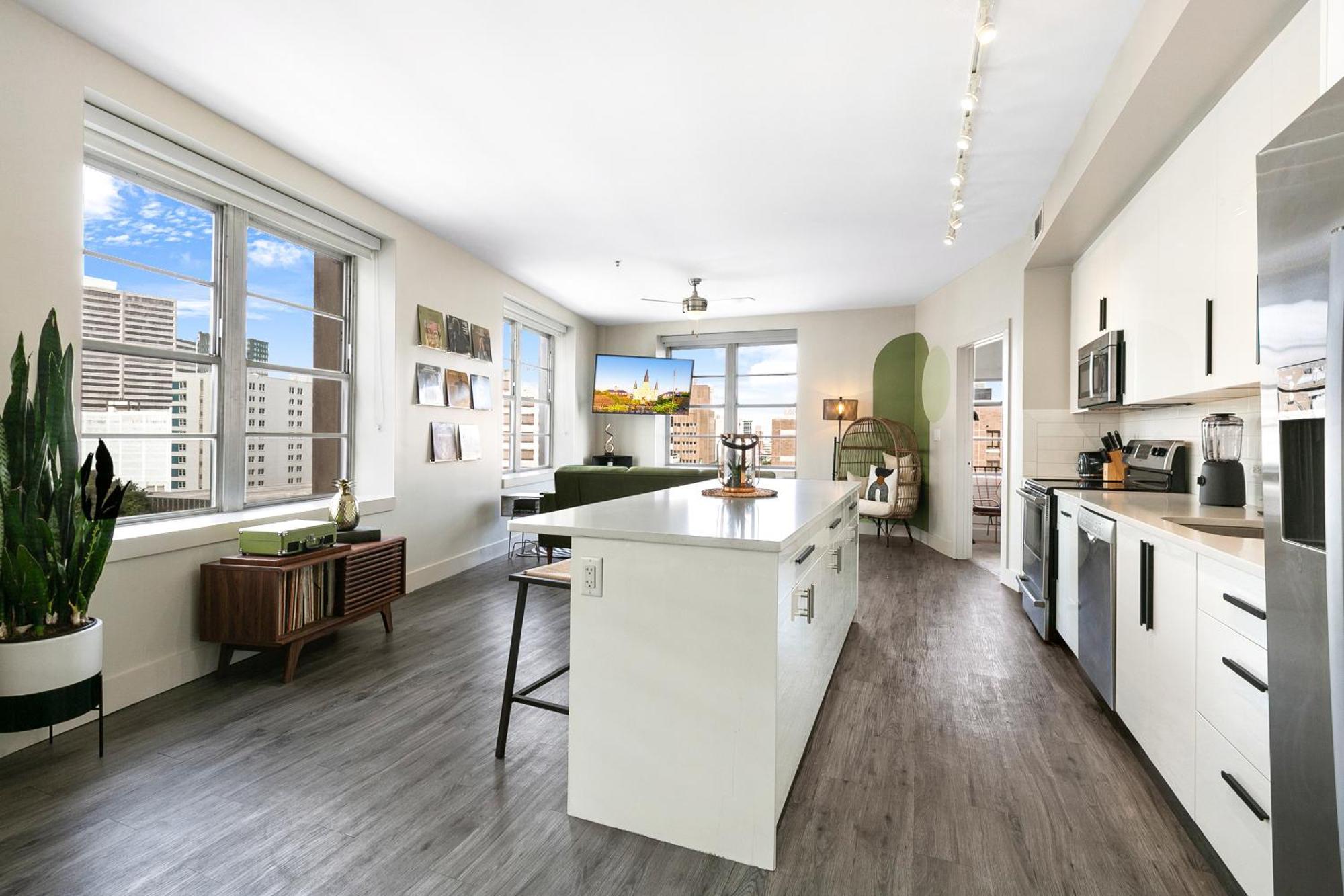 Luxury 2-Bedroom Condo Steps Away From The French Quarter New Orleans Buitenkant foto
